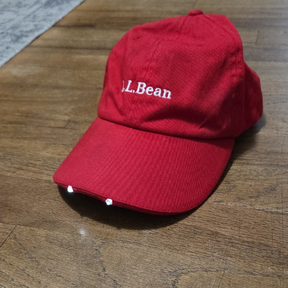 🔴2/$15 L.L. Bean LED Pathfinder Cap